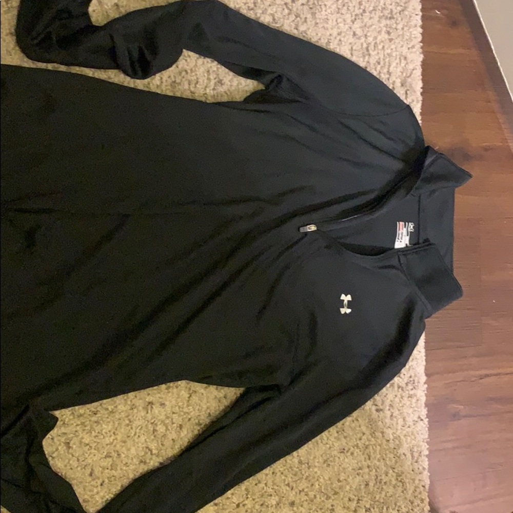 Under amour long sleeve quarter zip up